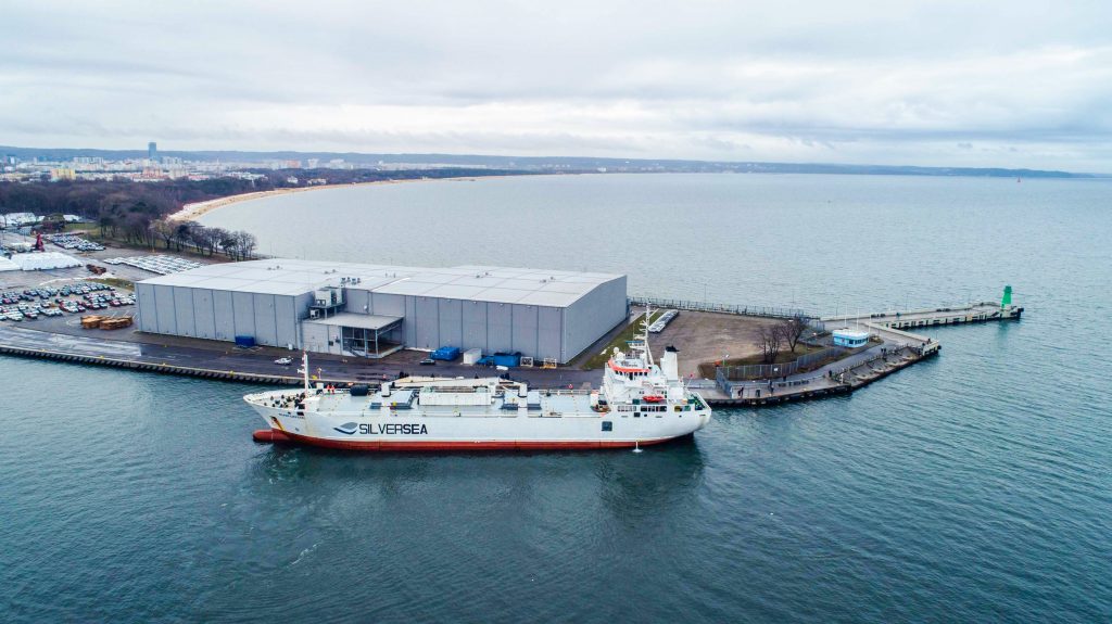 The first delivery of fish to the Port of Gdańsk after Brexit