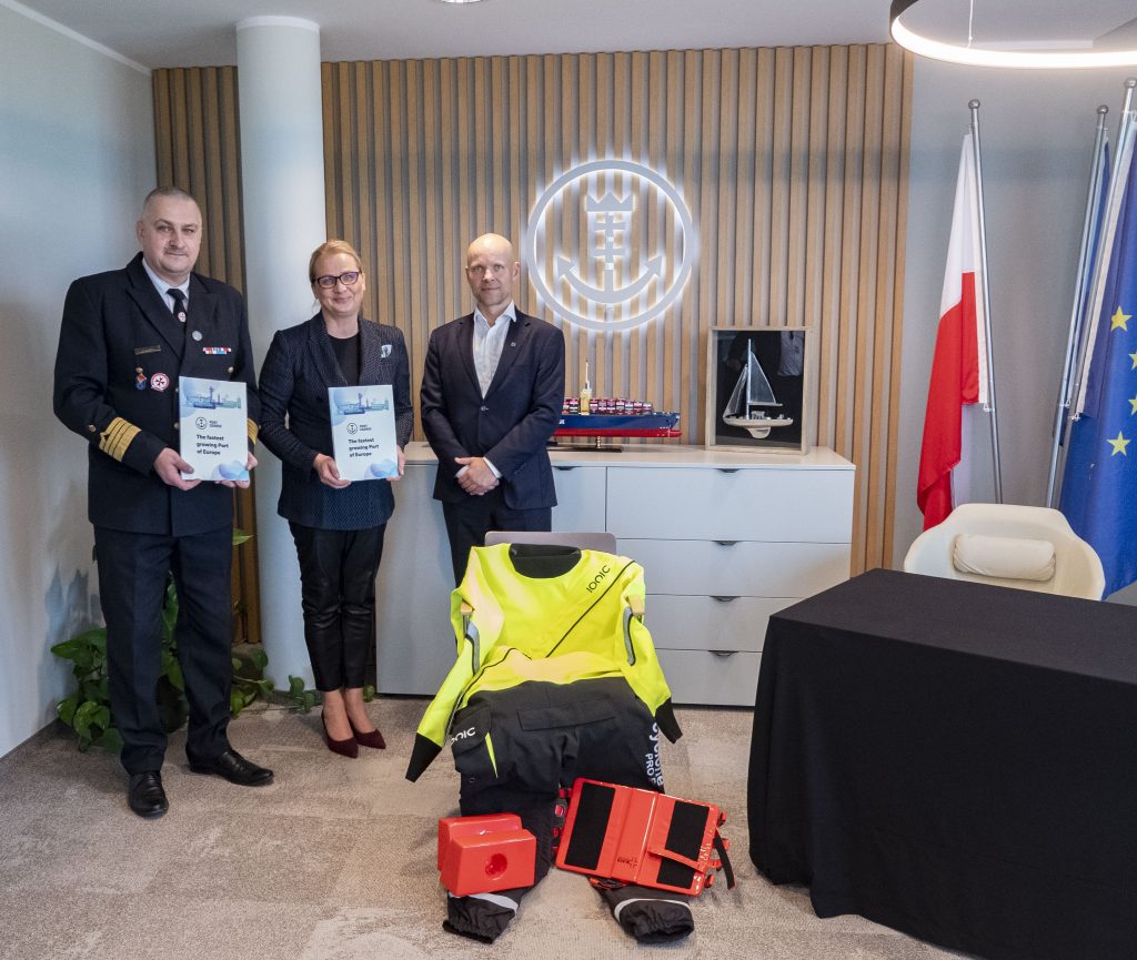 Port Gdańsk wspiera ratowników: nowoczesny sprzęt ratowniczy dla SAR