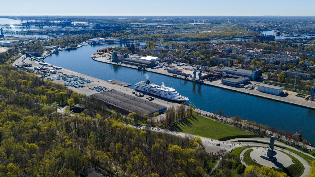 The cruise season is set to begin in the Port of Gdańsk, with the ‘Hamburg’ getting off to a good start