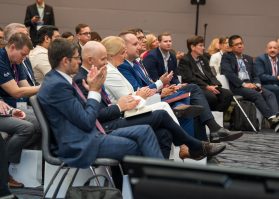Ponad stu uczestników mogło rozmawiać o projektach, usługach i możliwościach współpracy